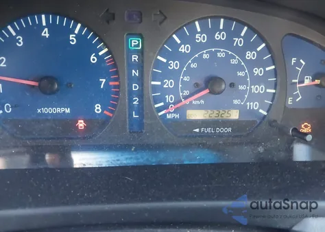 2001 Toyota Sienna Le z USA, uszkodzony, nr VIN 4T3ZF13C21U408871